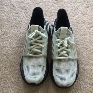 Adidas Ultraboost 19